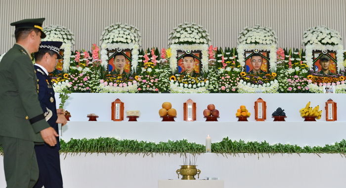 ‘해병대 헬기 추락사고’ 순직 장병 5명, 국가유공자 됐다