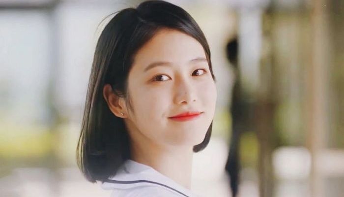 천만 뷰 웹드라마 ‘에이틴’, 내년 시즌 2 나온다