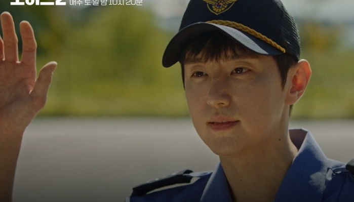 어린 시절 팬티만 입고 엄마한테 뜨거운 물로 학대당한 ‘보이스2’ 살인마 권율