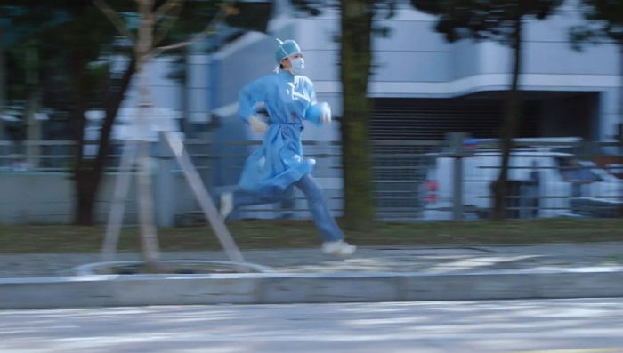 “지혈제 없어 ‘순간 접착제’로 심장 수술”···황당한 새 의학 드라마 설정