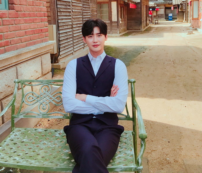 군입대 앞둔 ‘30살’ 이종석, 차기작 ‘로맨스는 별책부록’ 출연 확정