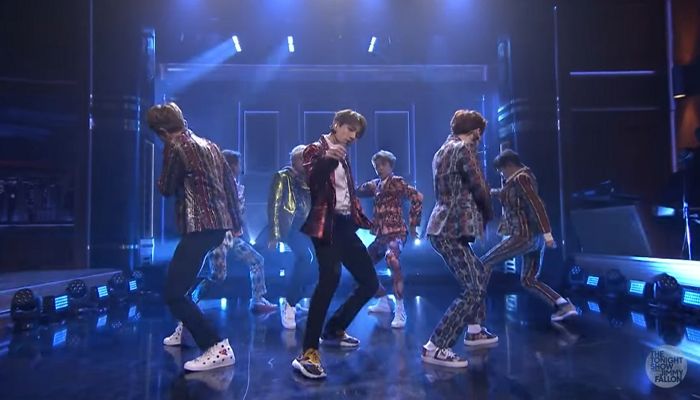 음원이랑 똑같아 팬들 ‘소름’돋게 한 방탄 ‘지미팰런쇼’ MR제거 무대