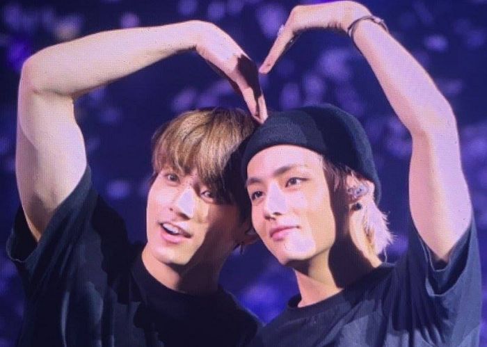 “김종국 나와”···터지기 일보 직전인 ‘방탄 막내’ 정국의 우람한 이두박근