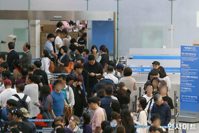 해외여행 갈 때 공항서 줄 안 서고 ‘면세점’ 빨리 들어갈 수 있는 꿀팁
