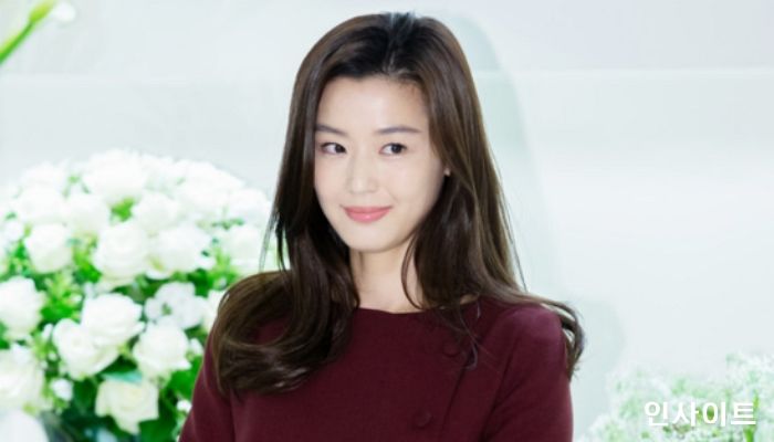 “전지현 부동산 자산만 770억, 건물 살 때 ‘현금’으로 결제한다”