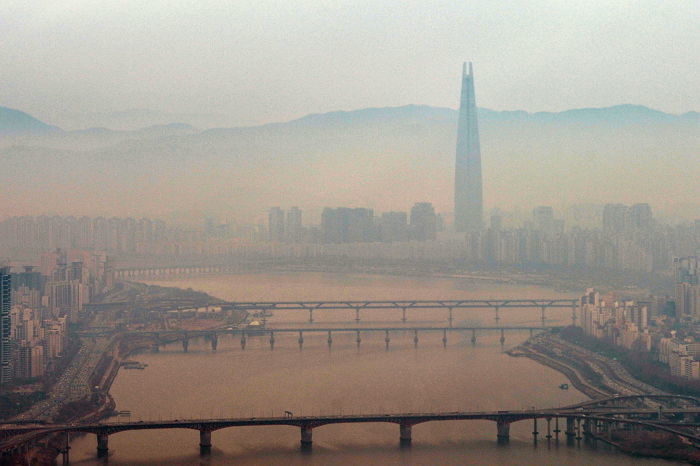 오늘(14일) 밤부터 중국발 ‘스모그’가 한반도로 몰려온다