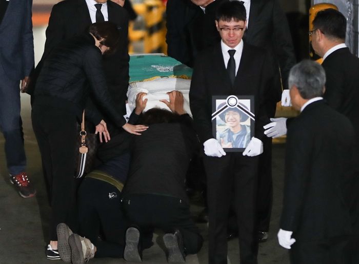 사고 닷새 만에 싸늘한 주검 돼 가족 품으로 돌아온 ‘히말라야 원정대’