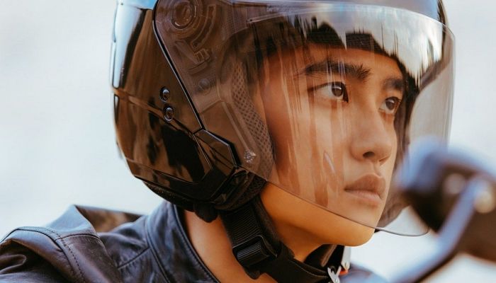 ‘세자 저하’서 ‘아이돌 오빠’로 돌아온 엑소 티저 속 디오