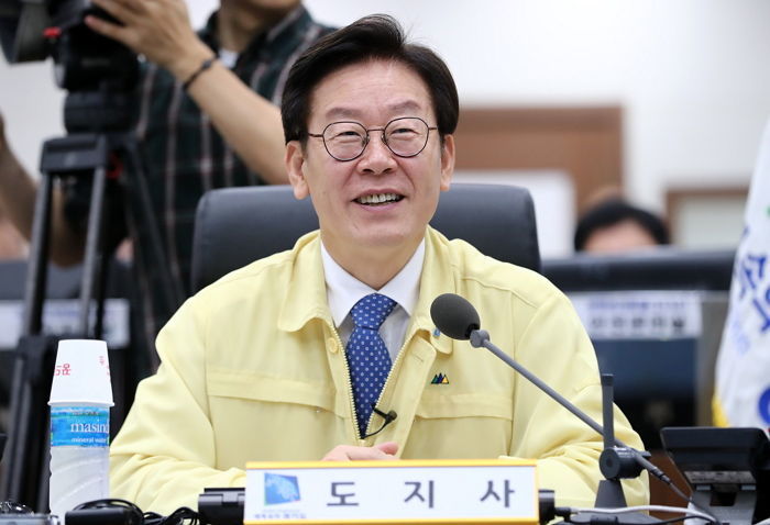 “내년부터 만 24세 경기도 청년은 연간 100만원 받을 수 있다”