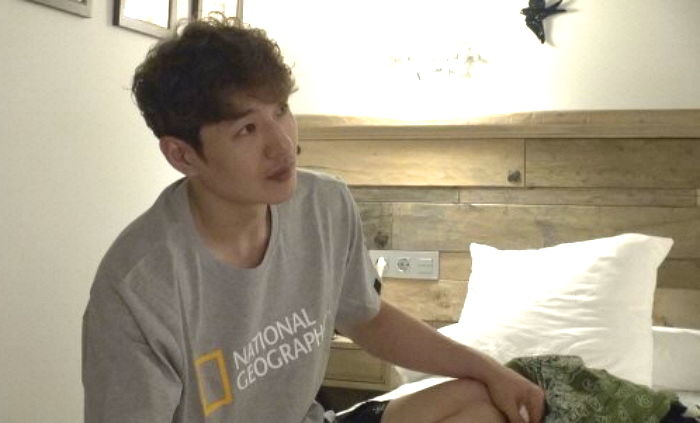 멤버들 자는 사이 땀에 젖은 빨래 다 해놓는 ‘천사’ 아이돌