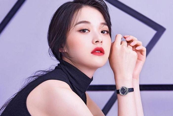 “여친에게 그대로 입히고 싶다” 센스 넘치는 신도현의 사복 패션