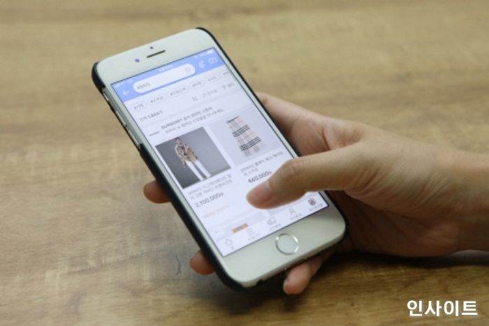 롯데닷컴, ‘인싸 패피’ 명품 브랜드 ‘버버리’ 온라인 매장 열었다