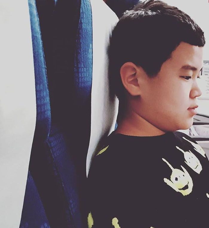 “샤워 후 찰칵!” 몇달 뒤면 ‘중학생’ 되는 ‘사춘기’ 윤후의 근황