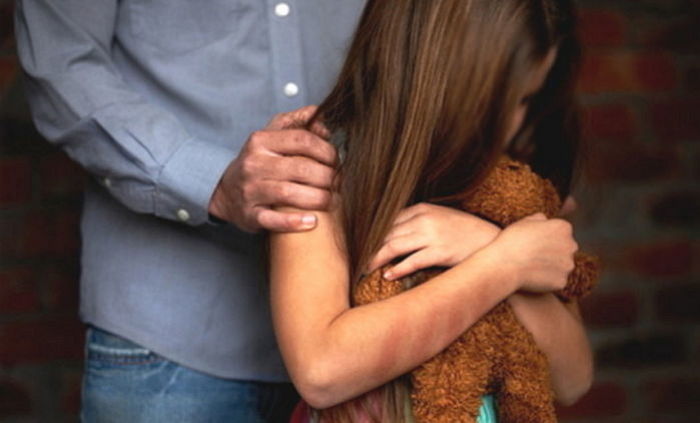 초등학생과 동거해 딸 낳고 낙태까지 시킨 ‘30대 장애인’이 ‘감형’받은 이유