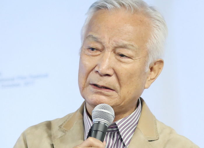 배우 신성일 폐암으로 현재 상태 위독…“응급실에 있는 중”