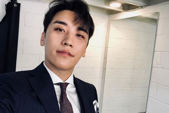 여사친 ‘1위’ 만들기 위해 ‘미스 맥심’ 투표 공약 글 올렸다가 삭제한 승리