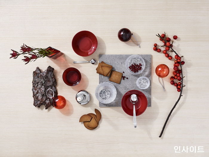 이딸라, 핀란드 감성 듬뿍 담은 크리스마스 시즌 한정판 ‘레드 시리즈’ 출시