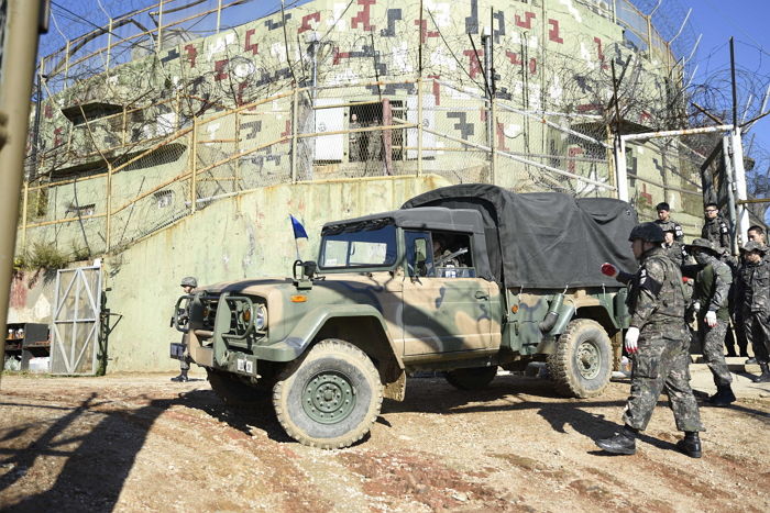 “남북, DMZ 안 GP 11개에서 완전히 철수했다”