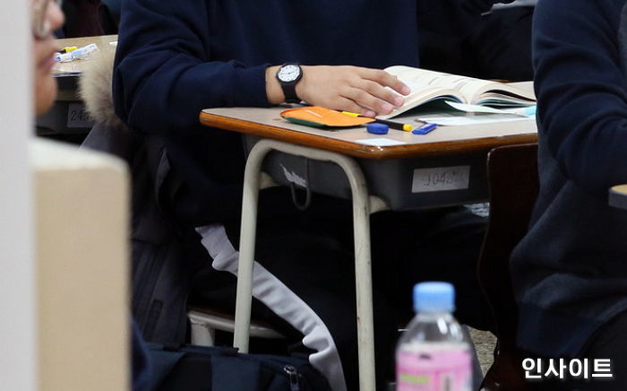 2019학년도 대학수학능력시험 등급컷 공개…“‘최악 난이도’ 국어 1등급 86점”