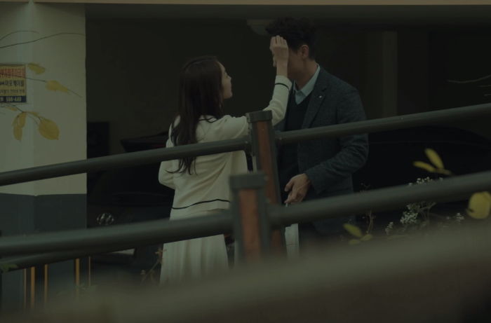 “둘째 아이 유산해 슬퍼할 동안 남편은 바람을 피우고 있었습니다”