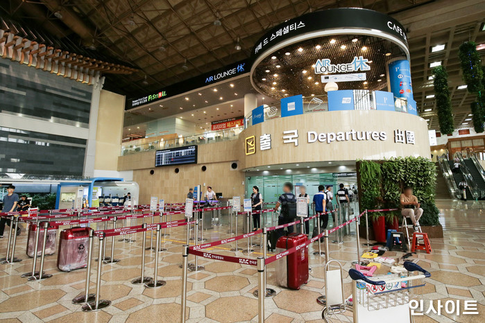 “헬조선 탈출합니다”...한국 국적 포기자 10년 만에 최대치인 ‘3만명’ 찍었다