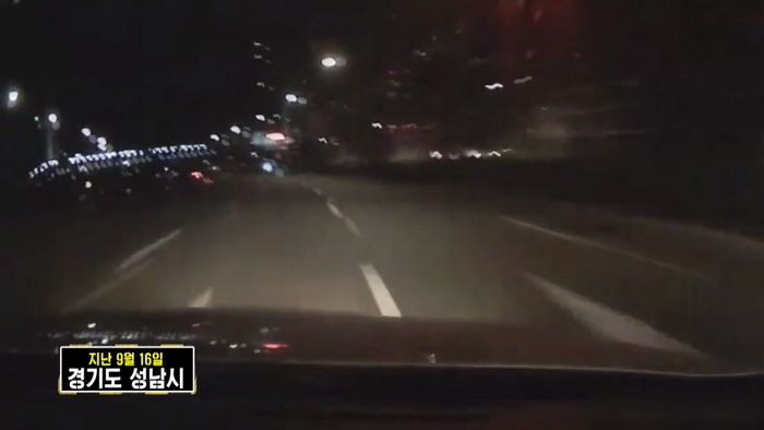 ‘버스정류장’ 덮쳐 한 가족의 아버지를 죽인 ‘만취 차량’ 블랙박스 영상이 공개됐다