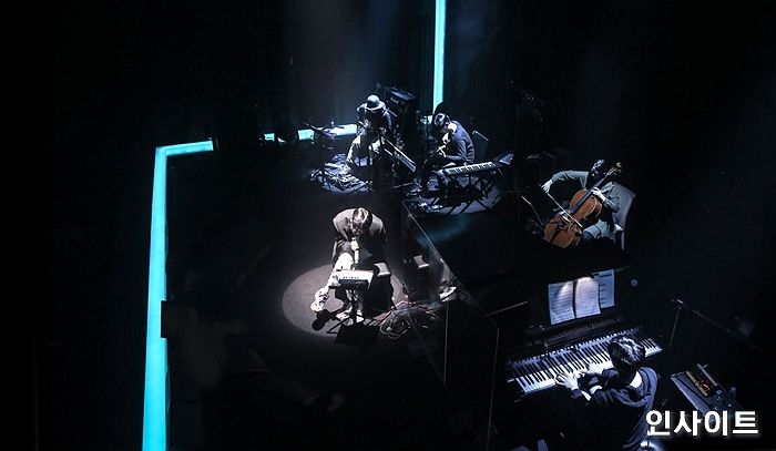 ‘믿듣’ 정준일, 2018 소극장 콘서트 ‘겨울’ 성료