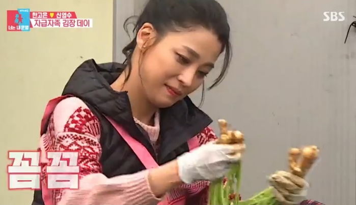 힘든 내색 없이 웃으며 시댁 ‘김장 400포기’ 한 한고은