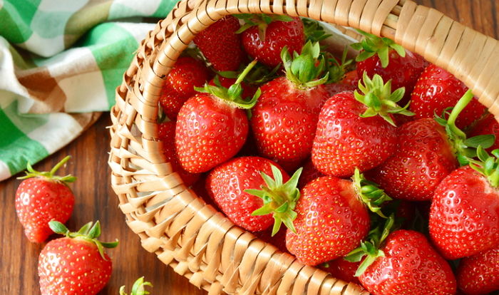 세븐일레븐, ‘딸기 덕후’ 취향 저격하는 ‘듬뿍듬뿍 딸기샌드’ 출시