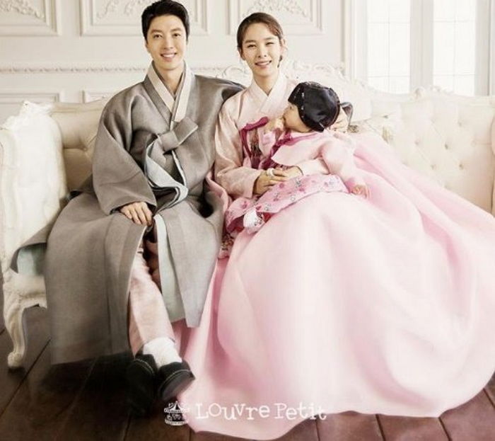 SNS에 딸 사진 마음대로 올린 지인에 ‘삭제’해달라 호소한 조윤희