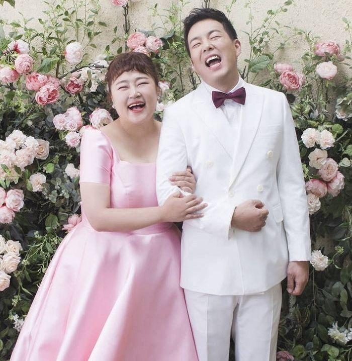 신혼생활 만끽 중인 ‘새신부’ 홍윤화가 말하는 결혼 후 가장 행복한 순간