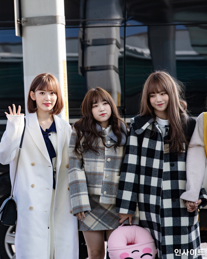 아이즈원 사쿠라 야부키나코 조유리가 13일 오전 '2018 MAMA (마마) Mnet Asian Music Awards FANS’ CHOICE in HONGKONG'에 참석 차 인천국제공항 제2여객터미널을 통해 출국 하고 있다. / 사진=고대현 기자 daehyun@