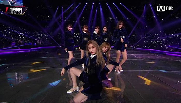 ‘MAMA’서 일본 관중들 수군대게 만든 아이즈원 이채연의 역대급 춤선