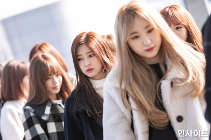 아이즈원 조유리 김민주 이채연이 13일 오전 '2018 MAMA (마마) Mnet Asian Music Awards FANS’ CHOICE in HONGKONG'에 참석 차 인천국제공항 제2여객터미널을 통해 출국 하고 있다. / 사진=고대현 기자 daehyun@