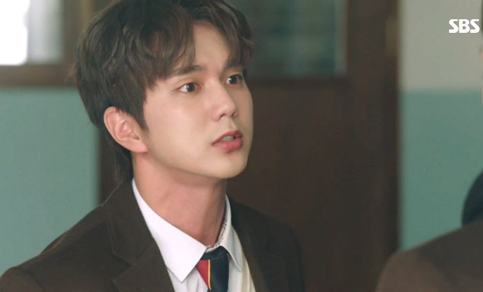 왕따 당하는 조카 지키기 위해 ‘27살’에 일진들 ‘빵 셔틀’ 되고만 유승호