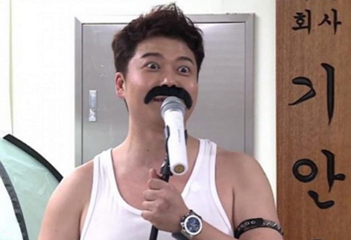 “다아아알심♥” 여친 한혜진에게 ‘세레나데’ 부르며 변함없는 애정 과시한 전현무