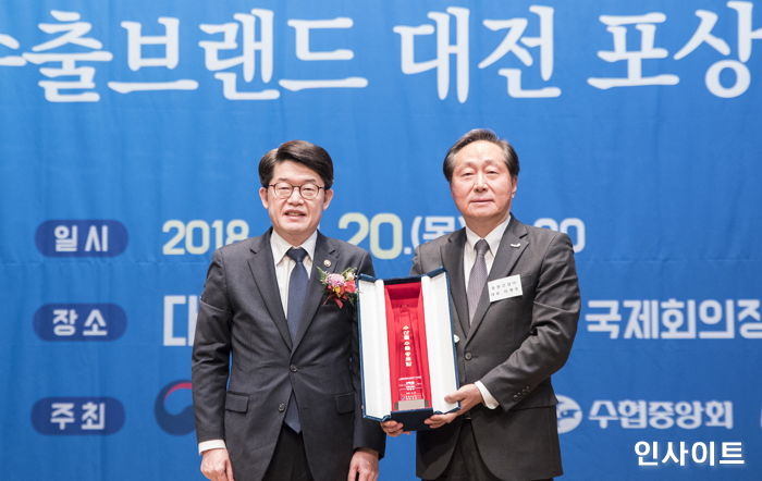 수산물 ‘2억 달러’ 수출 달성해 ‘수출공로탑’ 받은 동원산업의 클래스