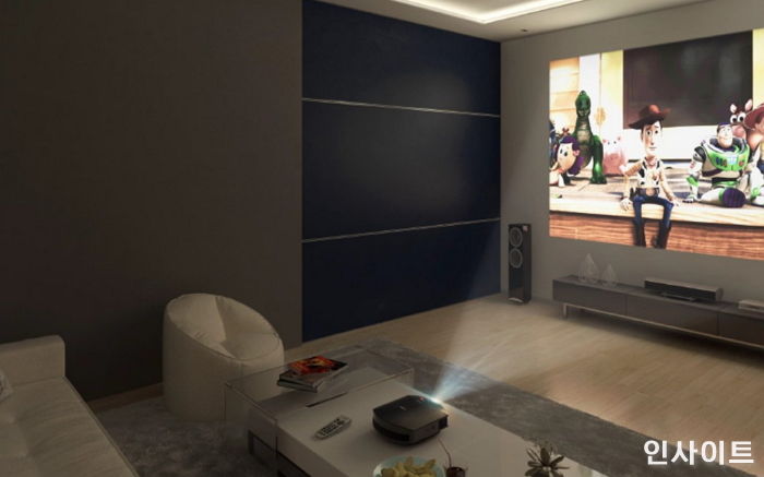 ‘신개념 주택’으로 고객 설레게 만드는 현대건설 ‘H 월’과 ‘H 바스’