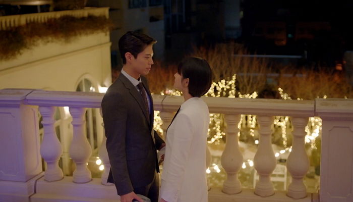 드디어 진하게 ‘첫키스’하고 장거리 연애하기로 한 ‘남친’ 박보검♥송혜교