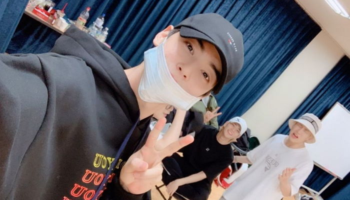 누리꾼들 ‘현자타임’ 오게 만든 차은우의 ‘마스크’ 착용한 모습