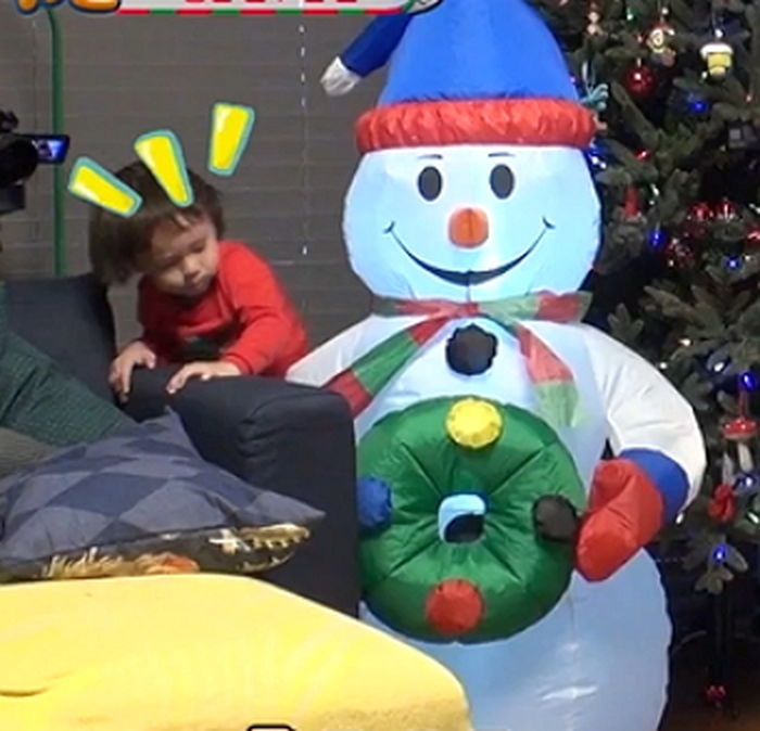 ‘눈사람 인형’ 바람 빠지자 추우면 살아날 줄 알고 ‘냉장고’에 넣는 윌리엄