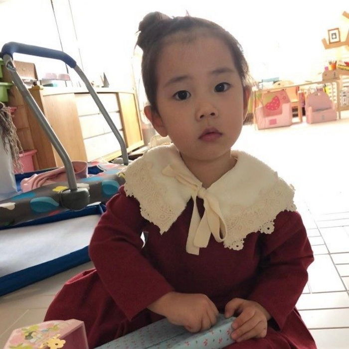 “유진은 유진을 낳고”···갈수록 엄마 닮아가는 ‘유진 딸’ 로희 근황