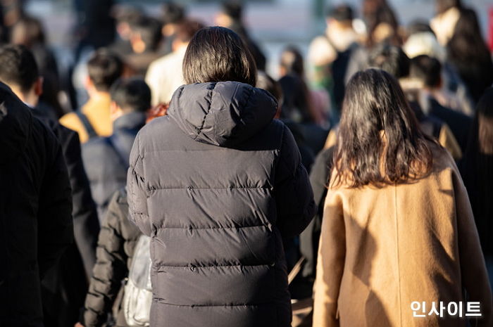 내일(27일) 역대급 ‘한파’ 온다···“친구 어묵 뺏지 마세요”