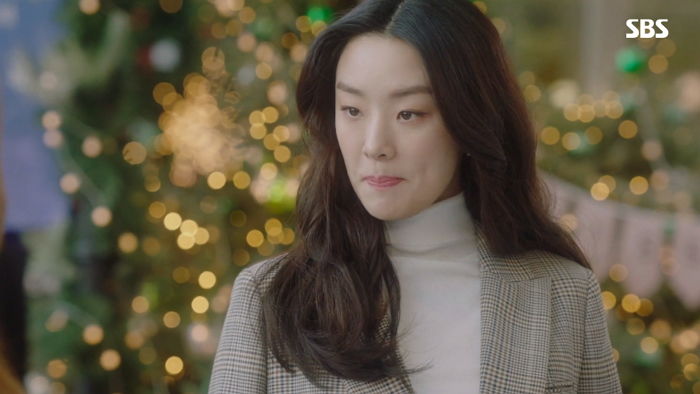 ‘인기 작가’로 등장해 자기 자르려던 ‘불륜녀’ 이엘리야 한방 먹인 ‘황품’ 장나라 동생