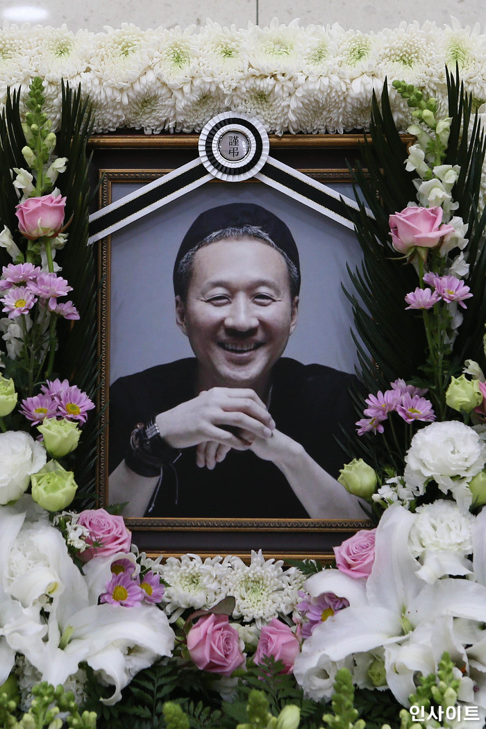 30년 친구 전태관 잃고 오열하는 ‘봄여름가을겨울’ 김종진