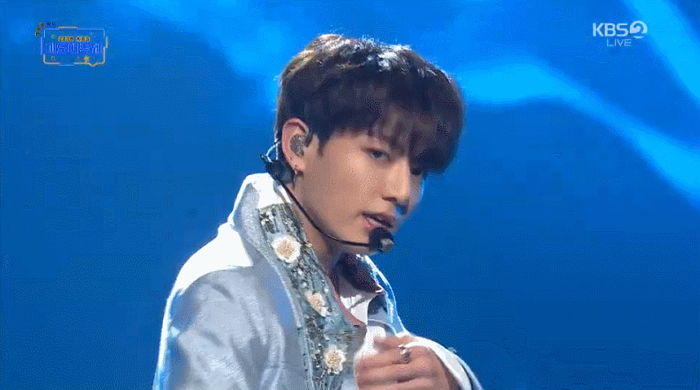 “콘서트인 줄”…‘섹시미’ 폭발해 팬들 미치게 만든 역대급 방탄 정국·지민·뷔 무대