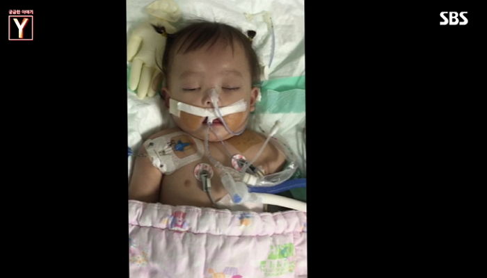 15개월 아이 뇌 80% 손상시켜 죽게 한 위탁모의 핸드폰에는 ‘물고문’ 영상도 있었다