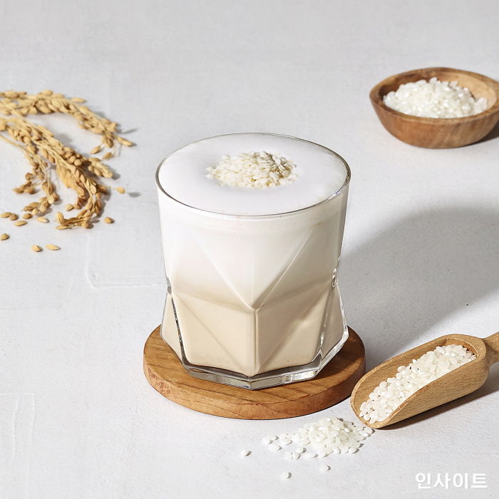 “한 끼 식사로 딱”…스타벅스, 구수한 맛 극대화한 ‘이천 햅쌀 라떼’ 출시