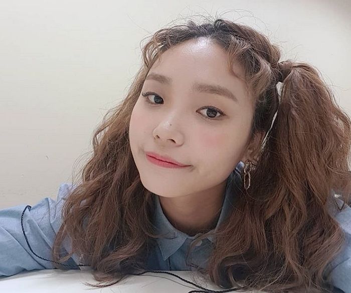 ‘싱어송라이터’ 이진아, 4년 열애 끝에 피아니스트 신성진과 3월 결혼한다