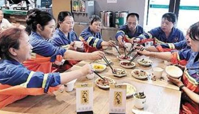 환경미화원들이 ‘공짜 식사’ 제공해준 식당 대신 ‘경쟁 가게’를 찾았던 이유